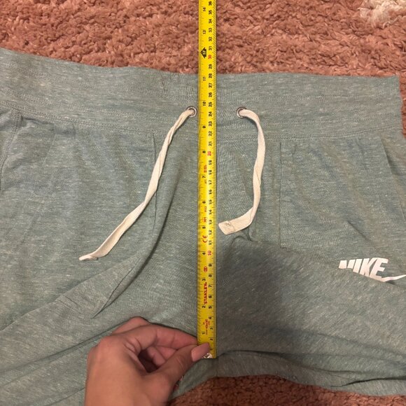 VTG Nike Women’s Size Large Mint Green "JUST DO IT" Capri Jogger Sweatpants SOFT - Picture 10 of 11